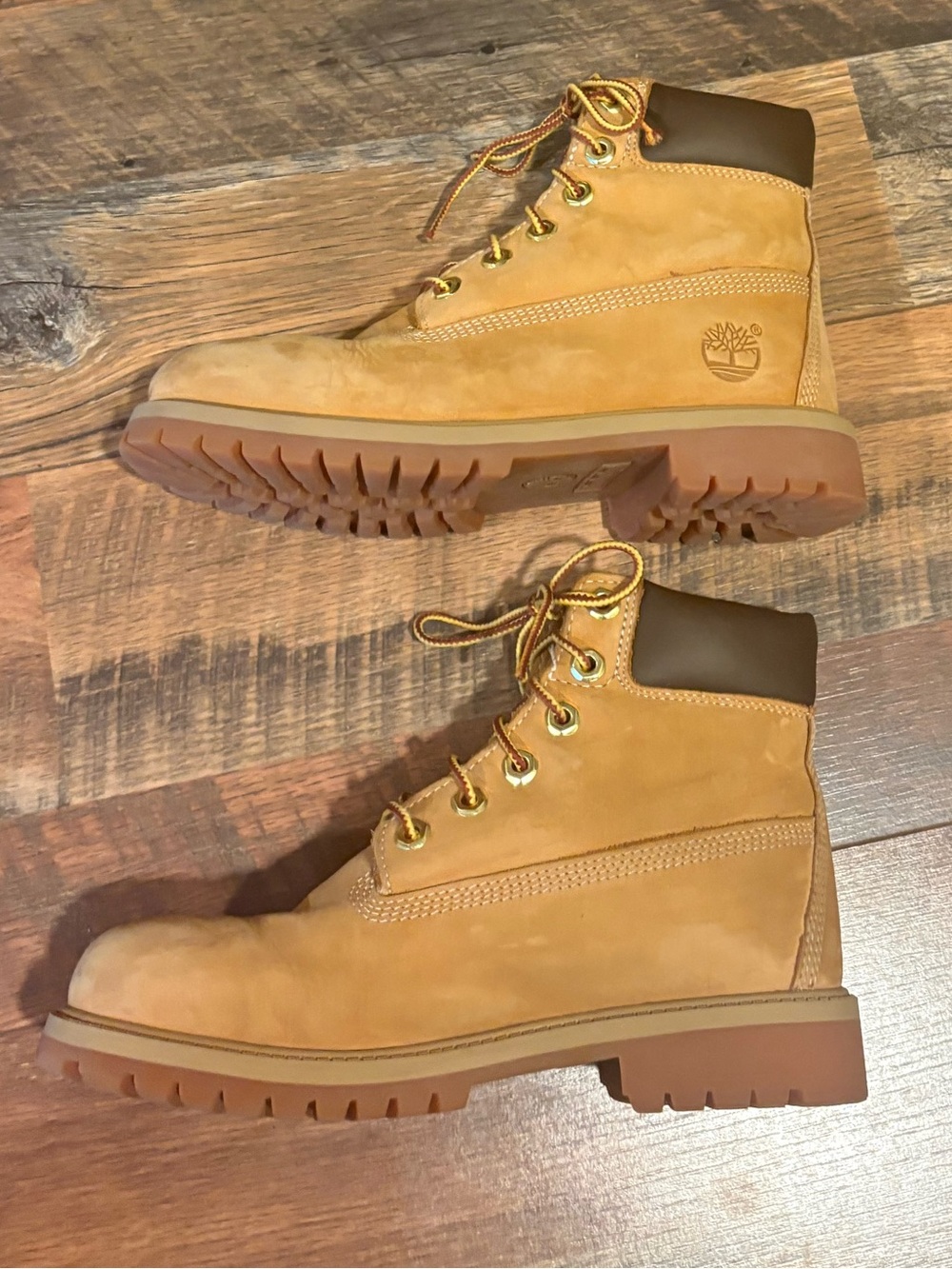 Timberland Premium Boots - Picture 8 of 9